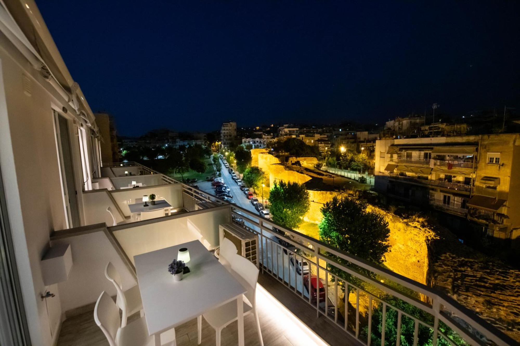 Skia Luxury Living Above The Walls Salonic Exterior foto